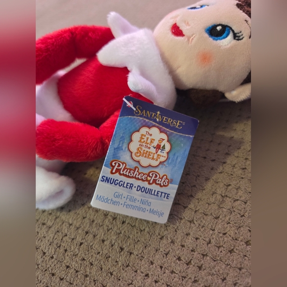 New The Elf on The Shelf Plushee Pals Snuggler Girl - Light Tone - Small Plush - Picture 8 of 12